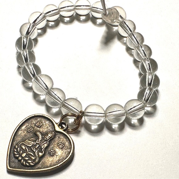 Chinese Horoscope Dragon Heart Charm Stretch Bracelet Mala Clear Round Beads - Picture 3 of 4